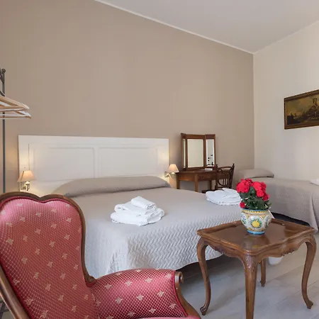 Supportico Lopez Guest house 3*