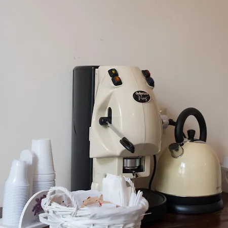 Supportico Lopez 3* נאפולי