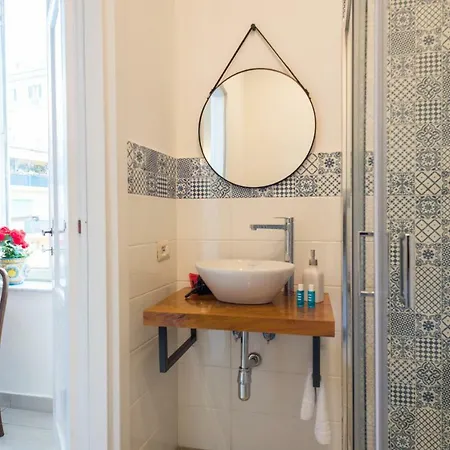 ゲストハウス Supportico Lopez 3*