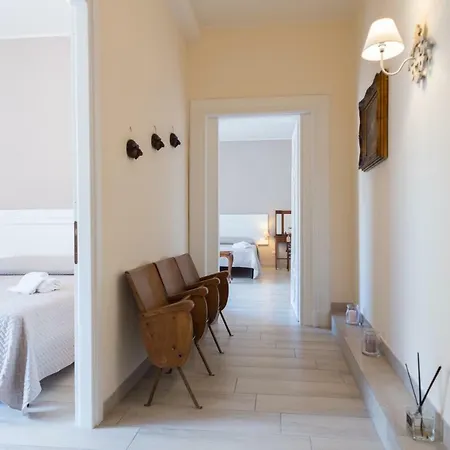 Supportico Lopez ゲストハウス ナポリ