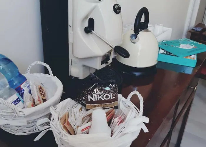 Supportico Lopez בית הארחה נאפולי